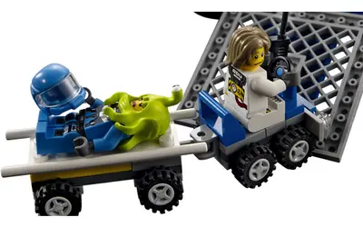 LEGO Space 7066 Earth Defense HQ set, image 10