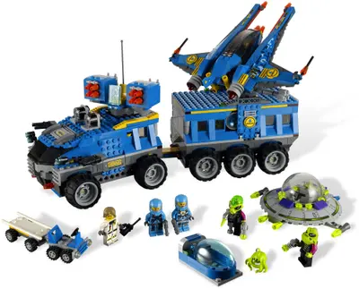 LEGO Space 7066 Earth Defense HQ set