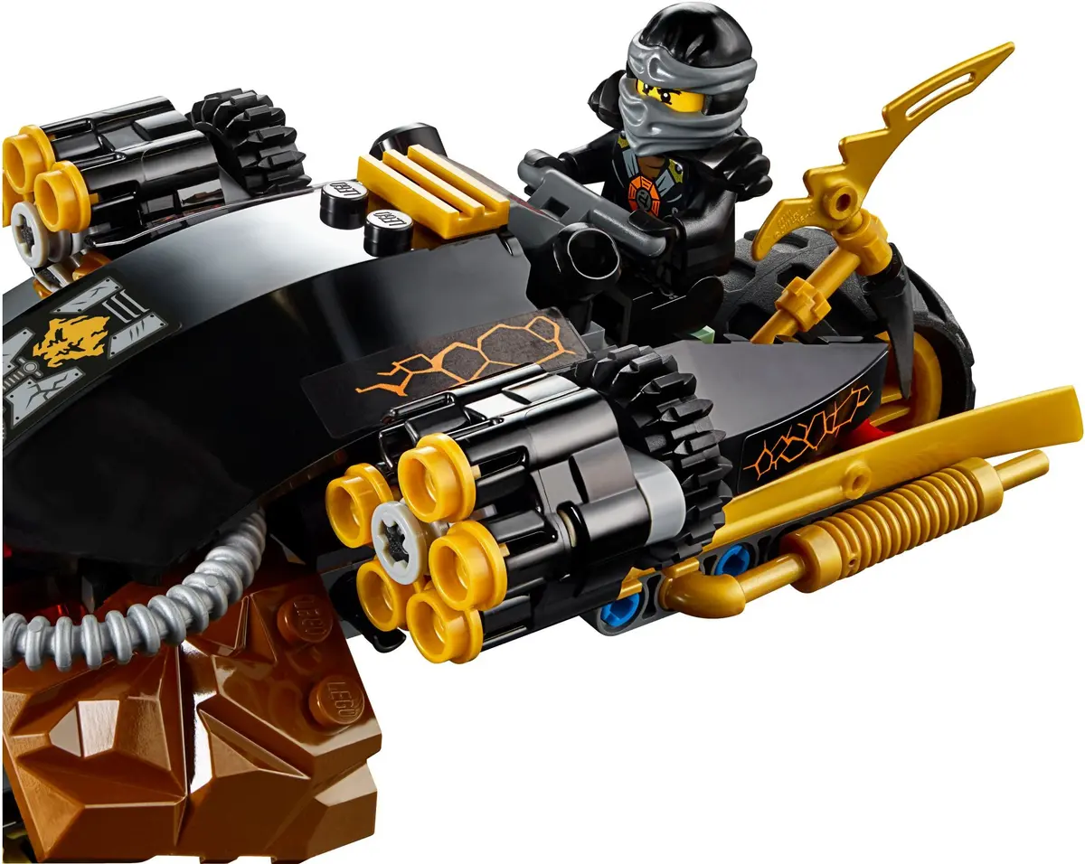 LEGO Ninjago 70733 Blaster Bike set, image 4