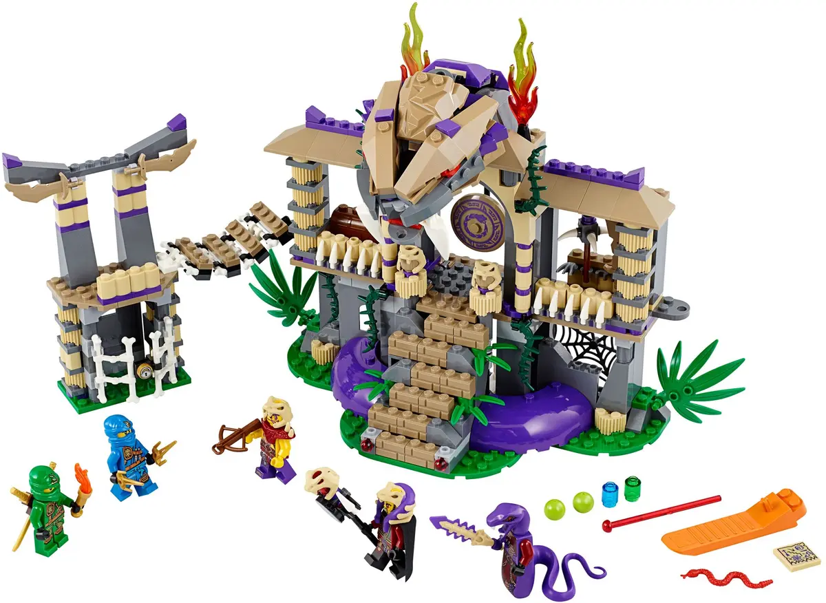 LEGO Ninjago 70749 Enter the Serpent set