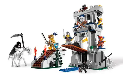 LEGO Castle 7079 Drawbridge Defense set, image 2