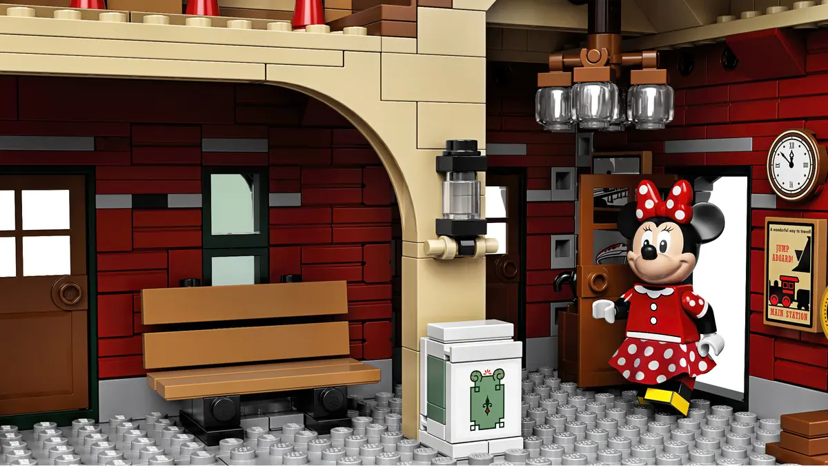 LEGO Disney 71044 Disney Train and Station set, image 9