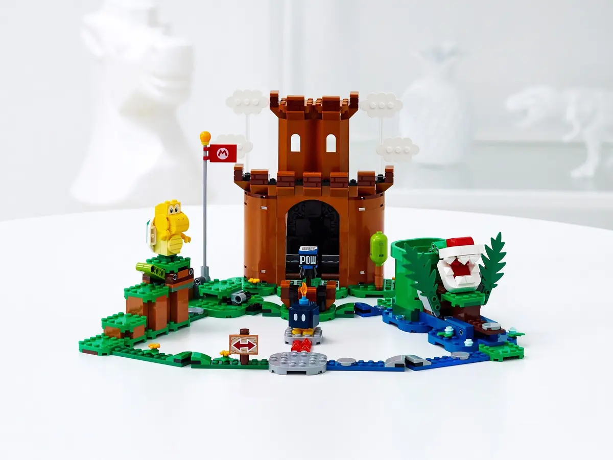 LEGO Super Mario 71362 Guarded Fortress set, image 3