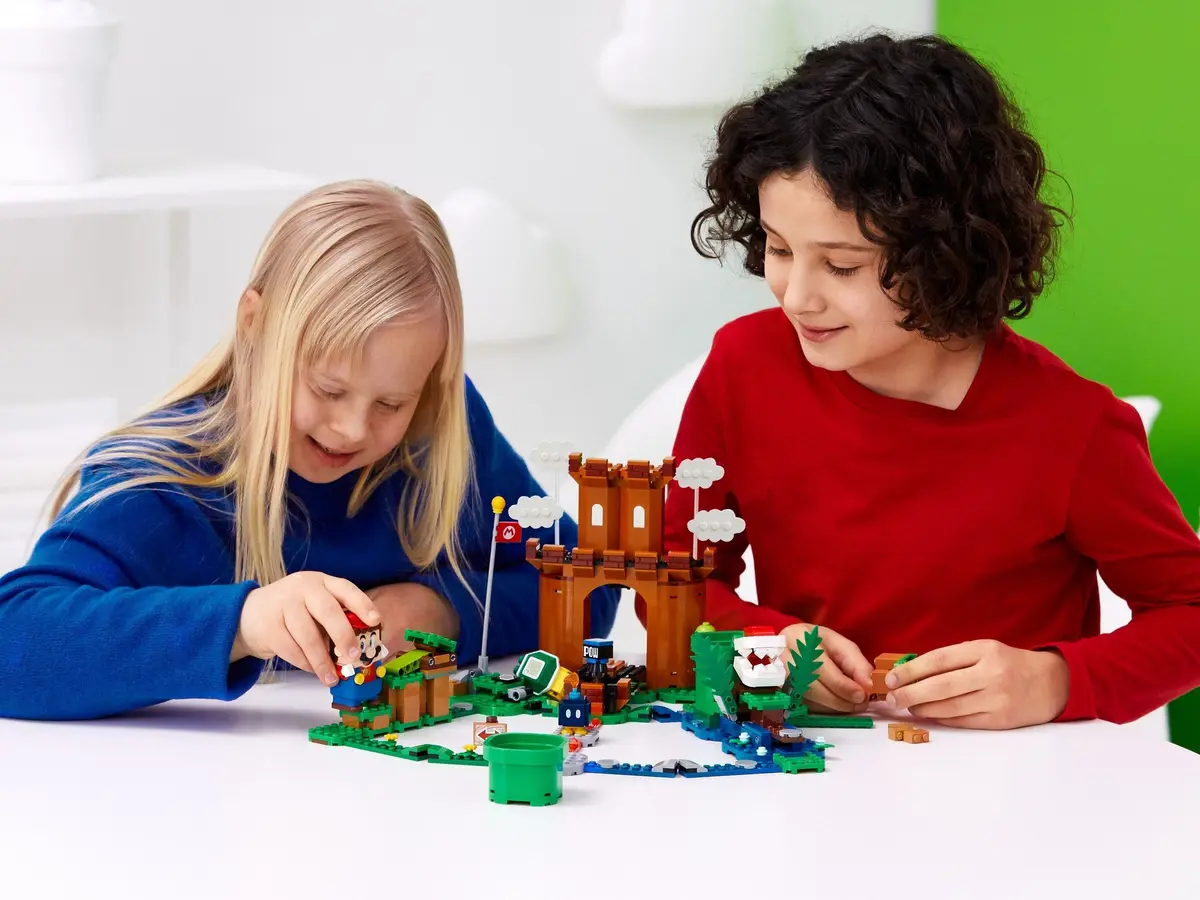 LEGO Super Mario 71362 Guarded Fortress set, image 8
