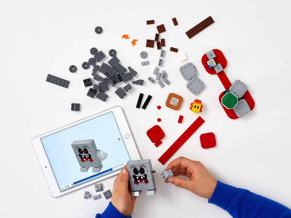 LEGO Super Mario 71364 Whomp's Lava Trouble set, image 7