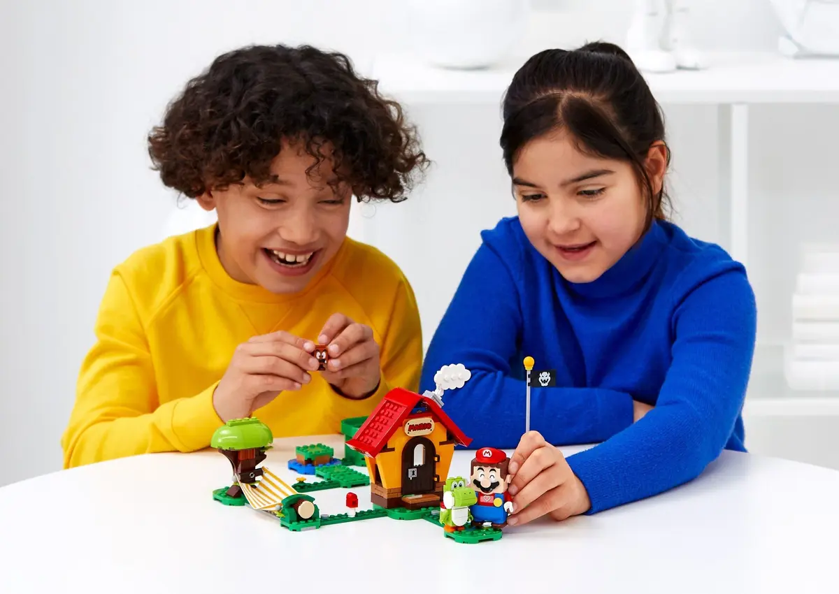 LEGO Super Mario 71367 Mario's House & Yoshi set, image 9