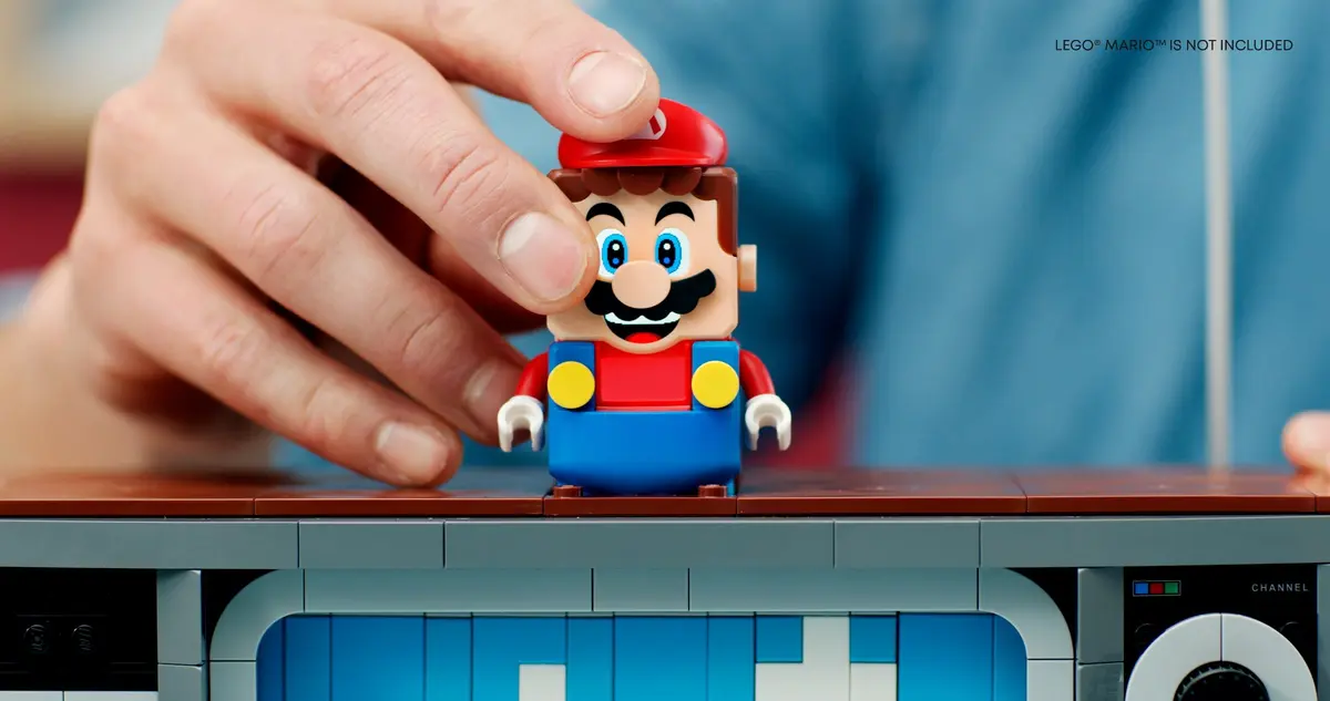 LEGO Super Mario 71374 Nintendo Entertainment System set, image 3