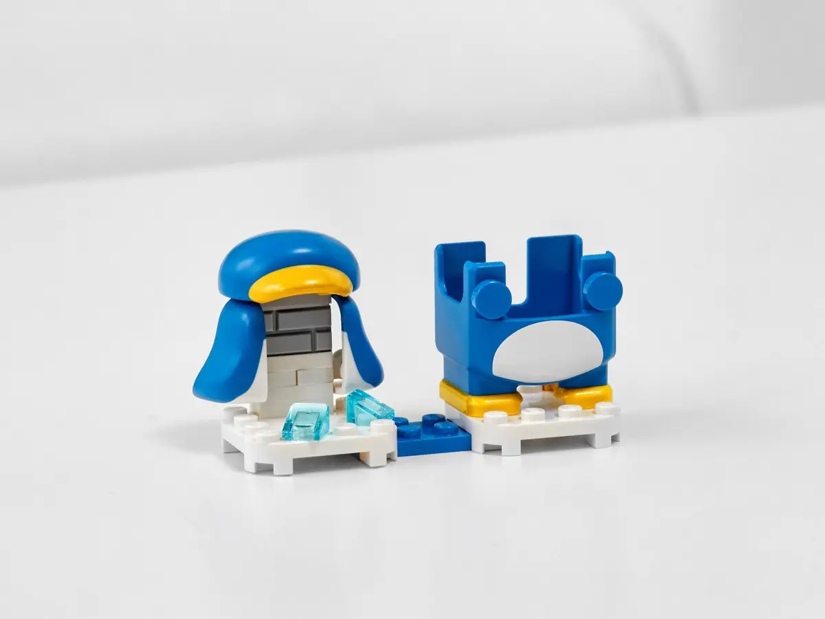 LEGO Super Mario 71384 Penguin Mario Power-Up Pack set, image 8