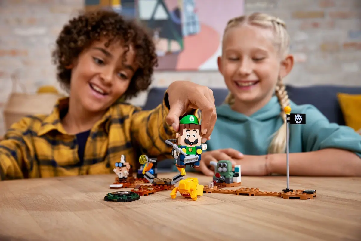 LEGO Super Mario 71397 Luigi's Mansion Lab and Poltergust set, image 5