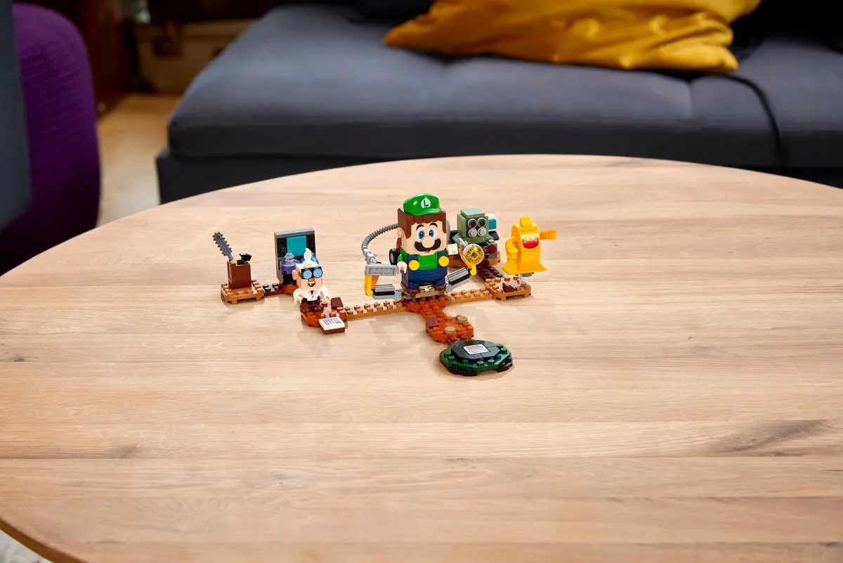 LEGO Super Mario 71397 Luigi's Mansion Lab and Poltergust set, image 11
