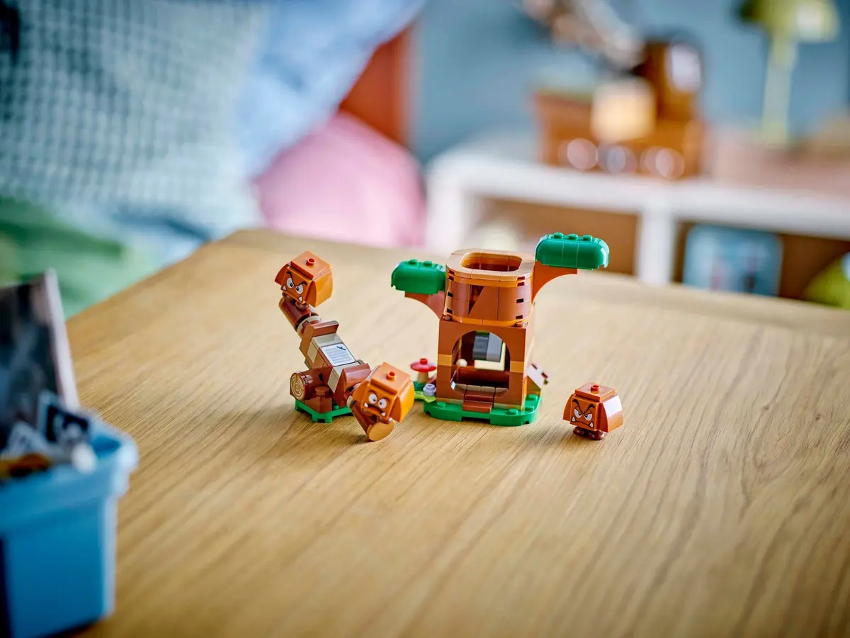 LEGO Super Mario 71433 Goombas' Playground set, image 6