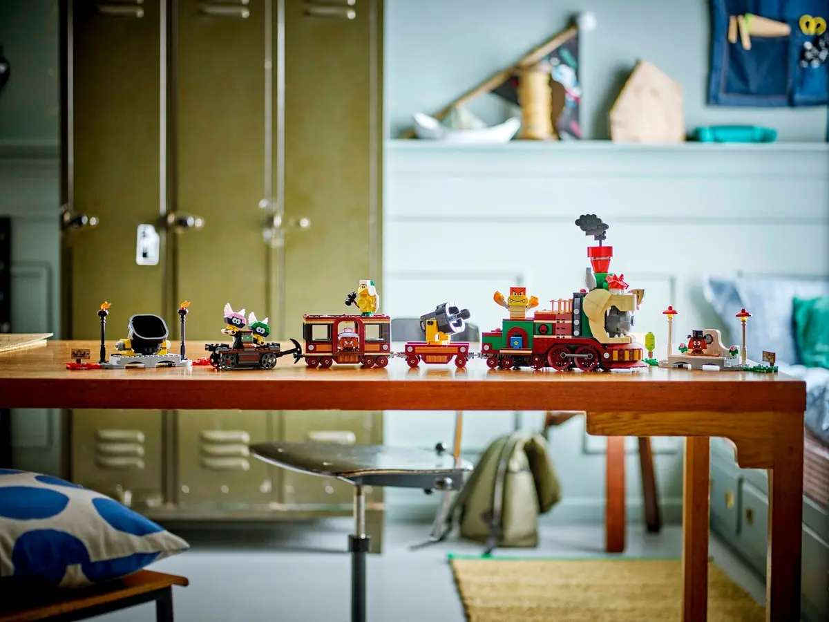 LEGO Super Mario 71437 The Bowser Express Train set, image 8