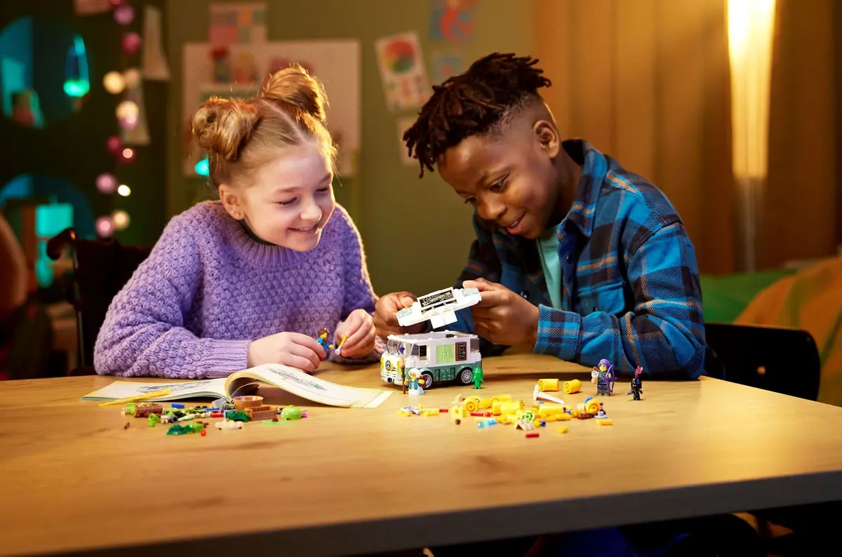 LEGO Dreamzzz 71456 Mrs. Castillo's Turtle Van set, image 5