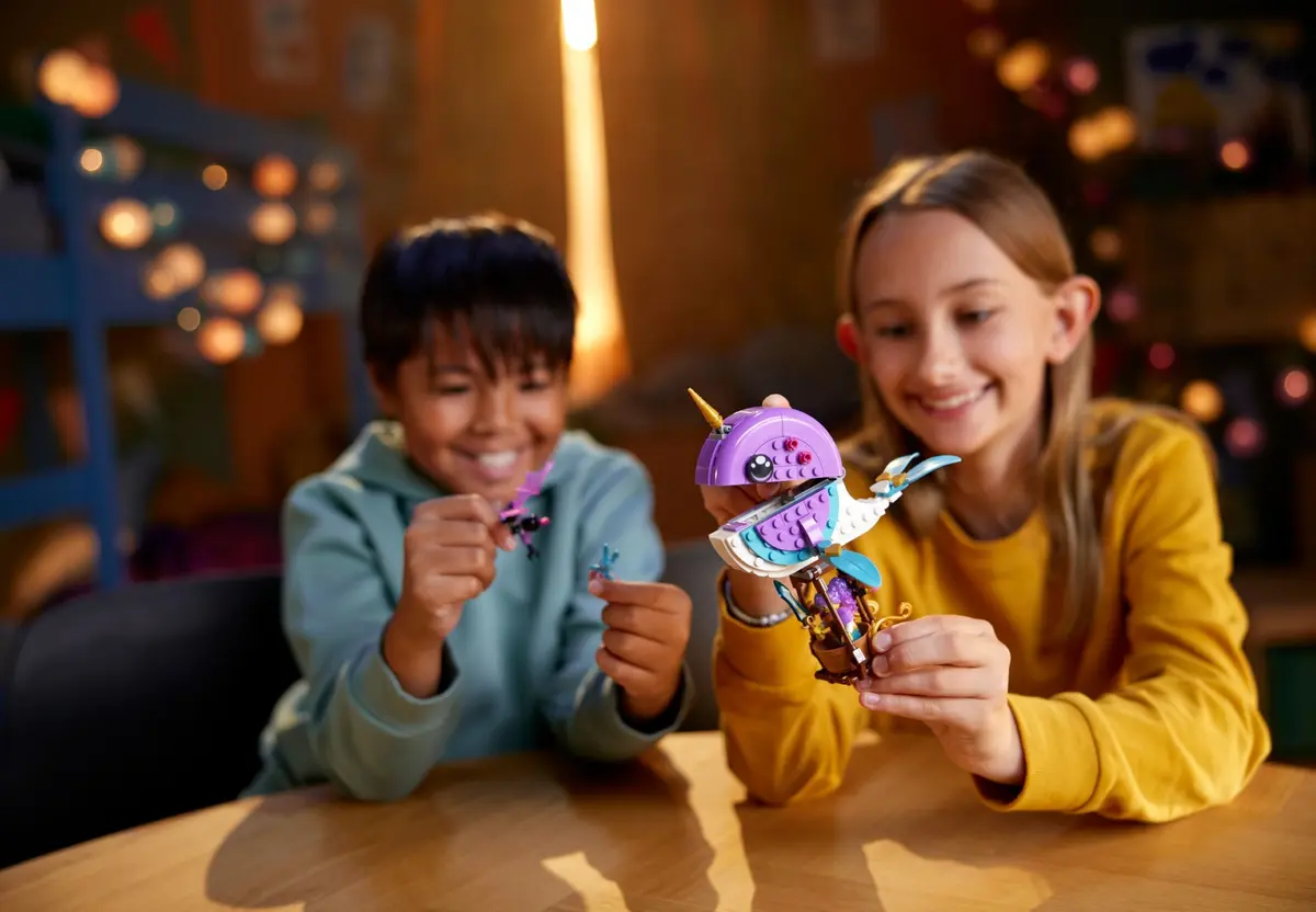 LEGO Dreamzzz 71472 Izzie's Narwhal Hot-Air Balloon set, image 7
