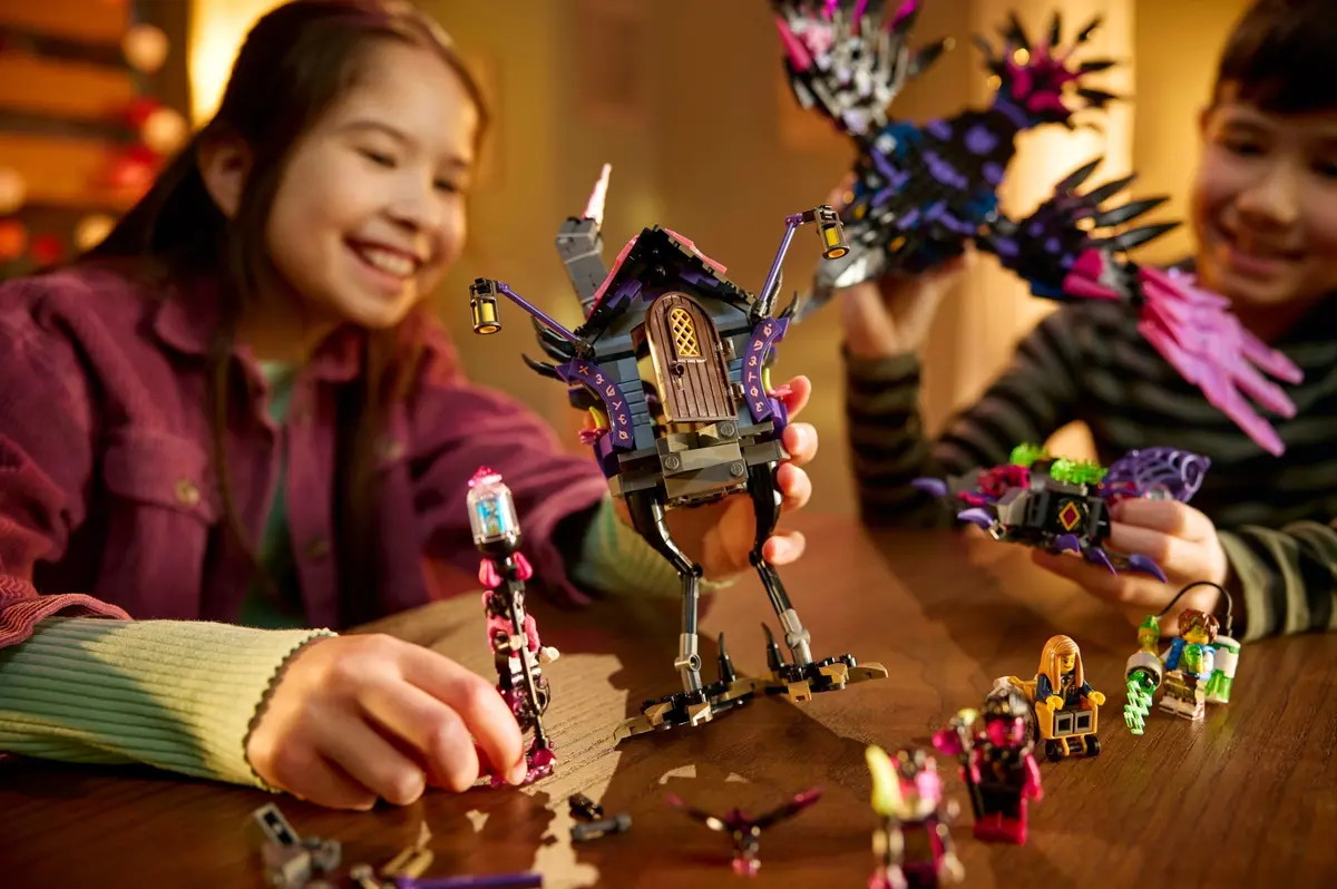 LEGO Dreamzzz 71478 The Never Witch's Midnight Raven set, image 5