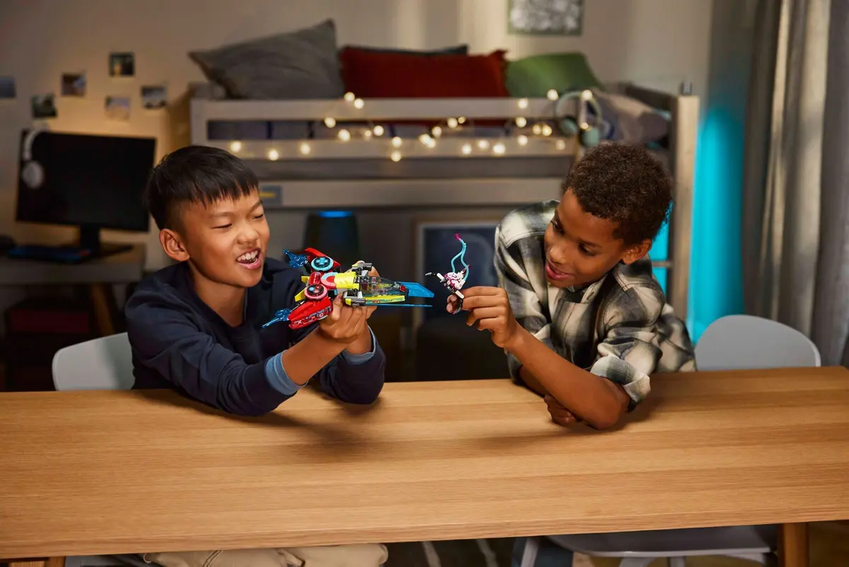 LEGO Dreamzzz 71489 Cooper's Gaming Controller Jet set, image 4