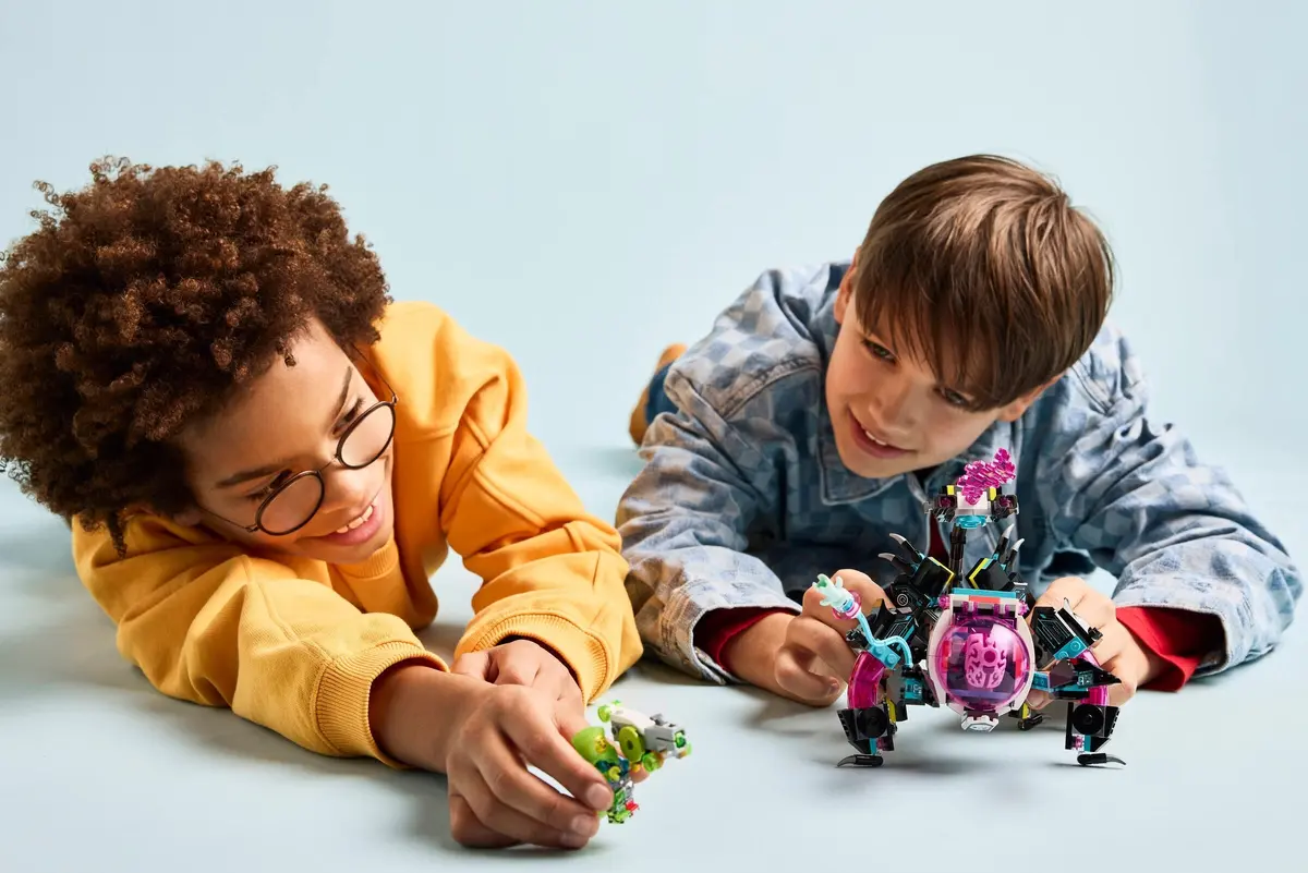 LEGO Dreamzzz 71495 Mateo vs. Cyber Brain Mech set, image 6