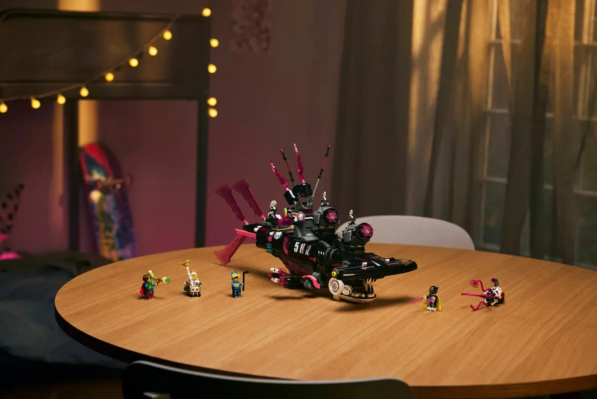 LEGO Dreamzzz 71500 Nightmare Shark Submarine set, image 9