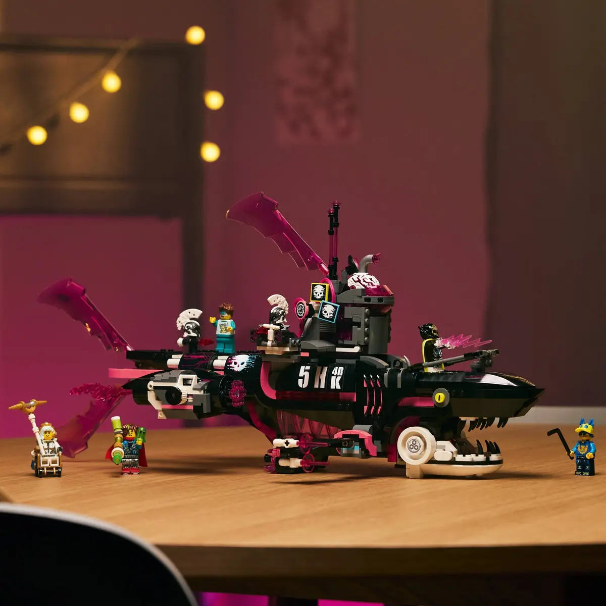 LEGO Dreamzzz 71500 Nightmare Shark Submarine set, image 10
