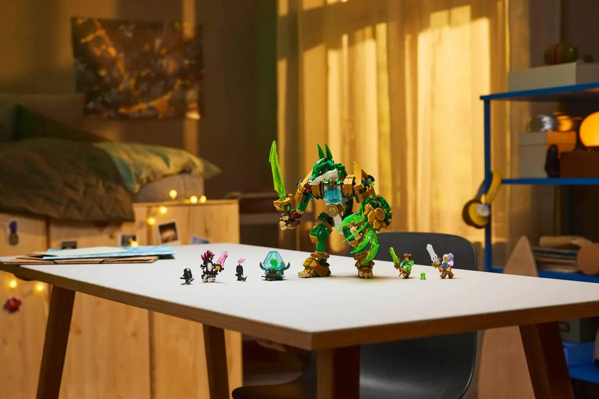 LEGO Dreamzzz 71508 Fox Guardian Mech set, image 9