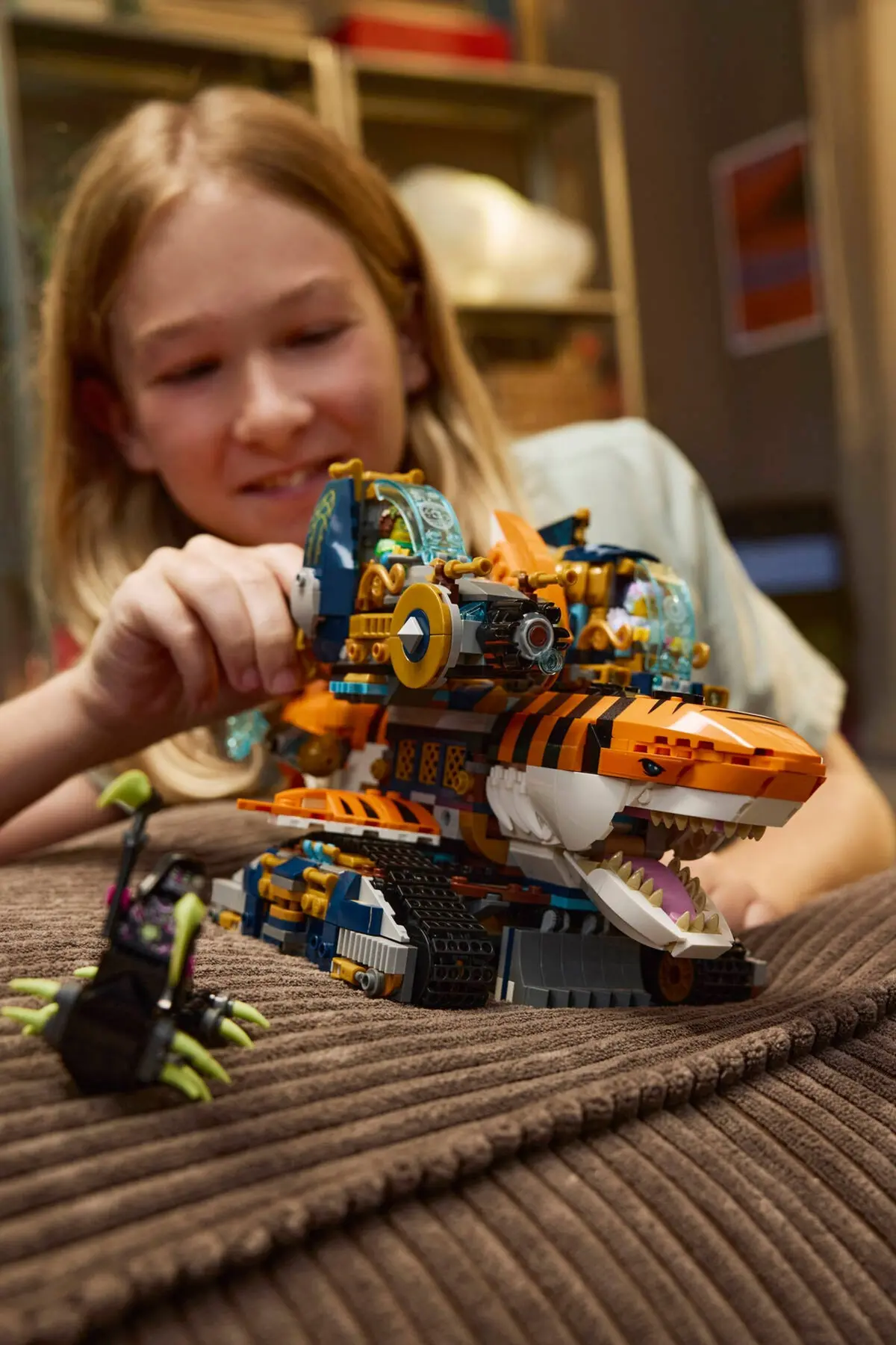 LEGO Dreamzzz 71515 Tiger Shark Tank set, image 8