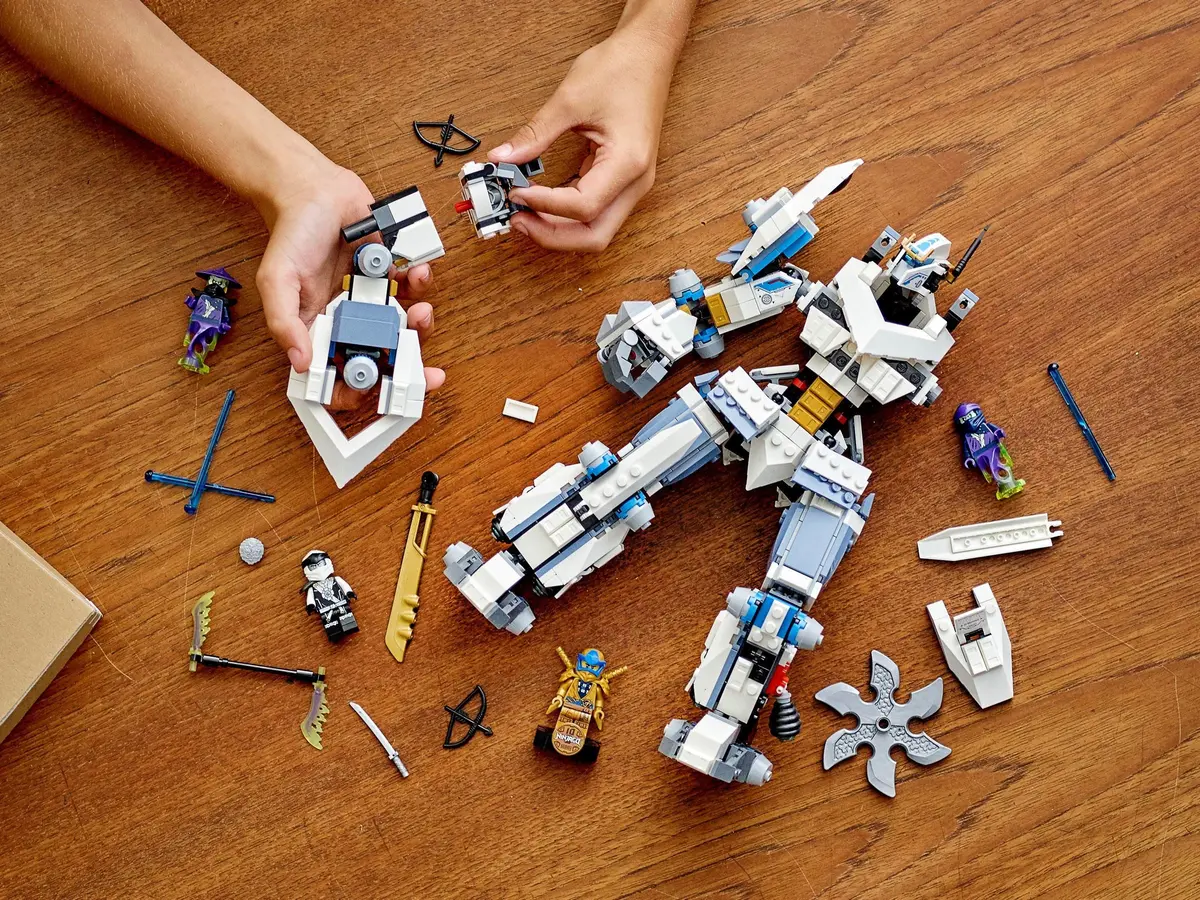 LEGO Ninjago 71738 Zane's Titan Mech Battle set, image 4