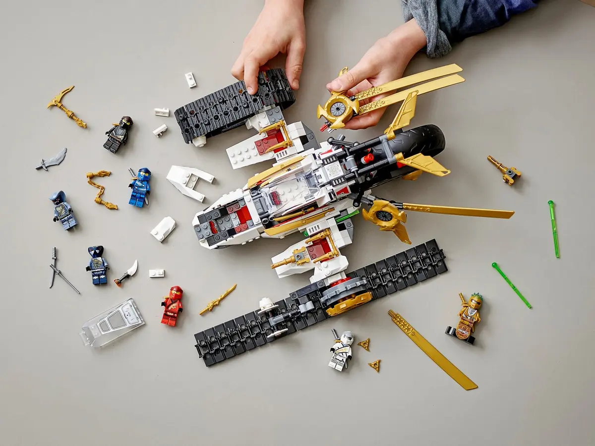 LEGO Ninjago 71739 Ultra Sonic Raider set, image 3