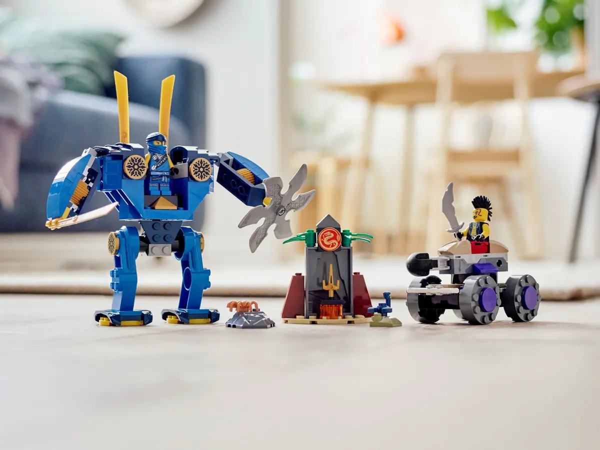LEGO Ninjago 71740 Jay's Electro Mech set, image 4