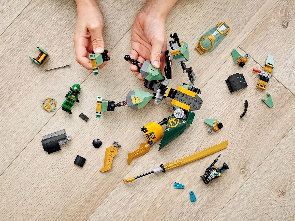 LEGO Ninjago 71750 Lloyd's Hydro Mech set, image 10