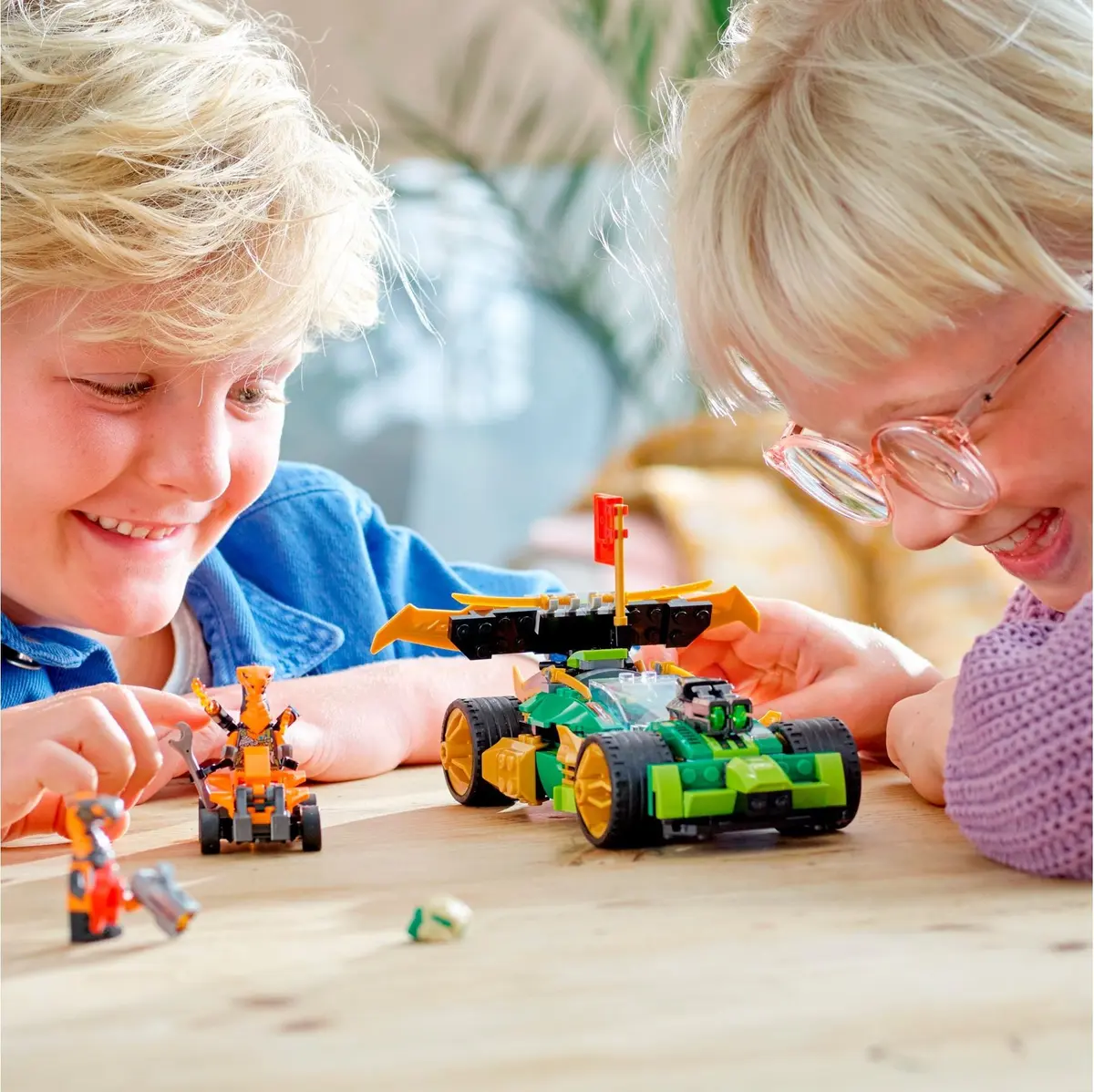 LEGO Ninjago 71763 Lloyd's Race Car EVO set, image 6
