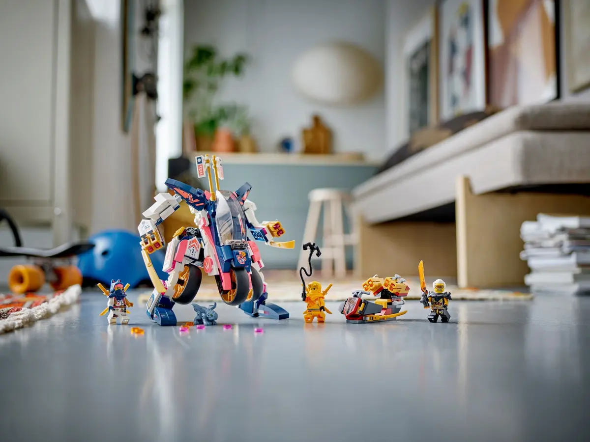 LEGO Ninjago 71792 Sora's Transforming Mech Bike Racer set, image 10