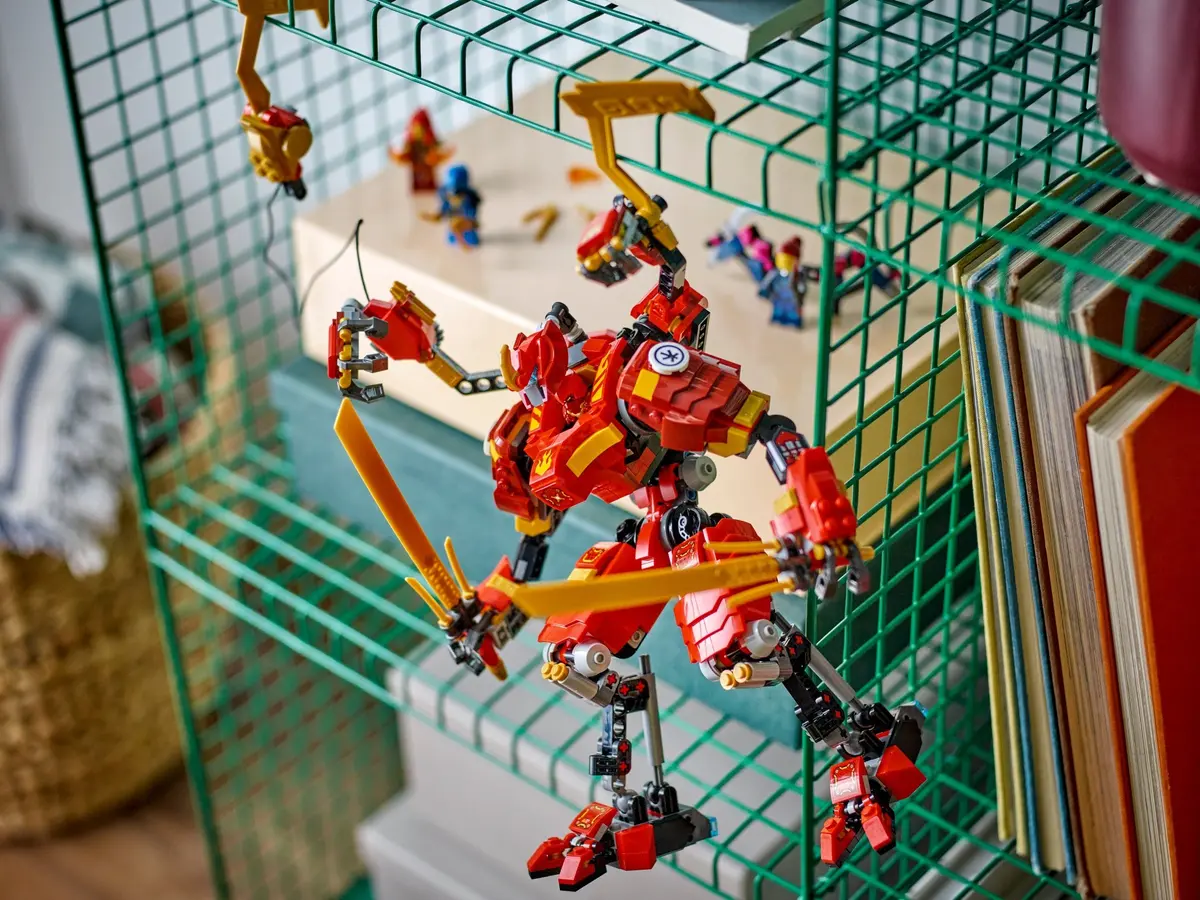LEGO Ninjago 71812 Kai's Ninja Climber Mech set, image 9