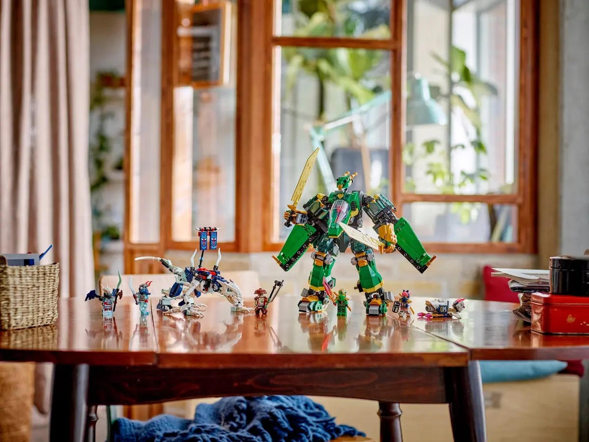 LEGO Ninjago 71845 Lloyd's Jet Mech set, image 7