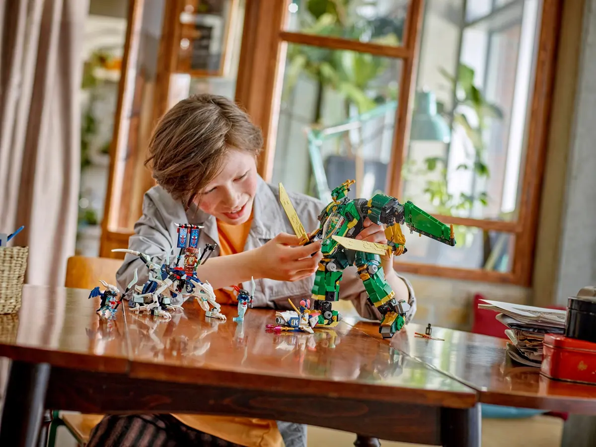 LEGO Ninjago 71845 Lloyd's Jet Mech set, image 6