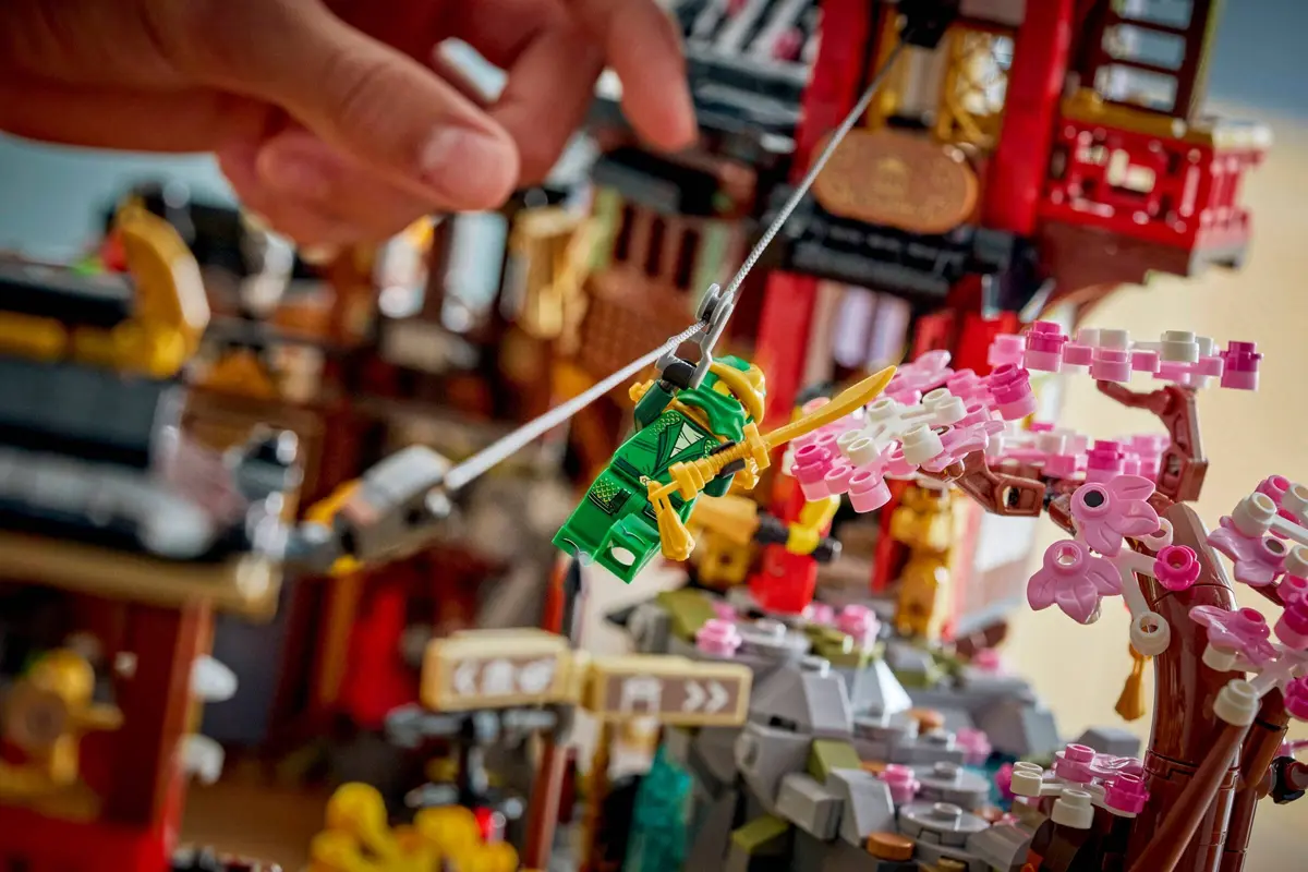 LEGO Ninjago 71861 The Old Town set, image 6