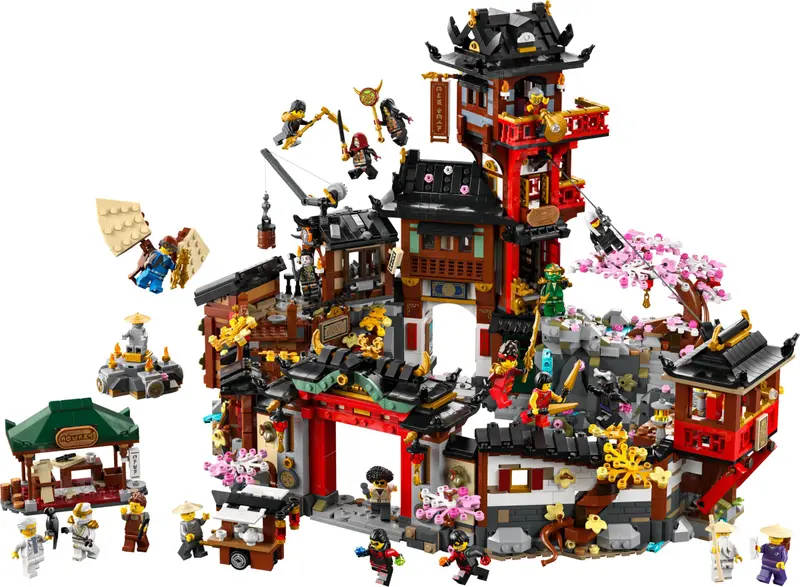LEGO Ninjago 71861 The Old Town set