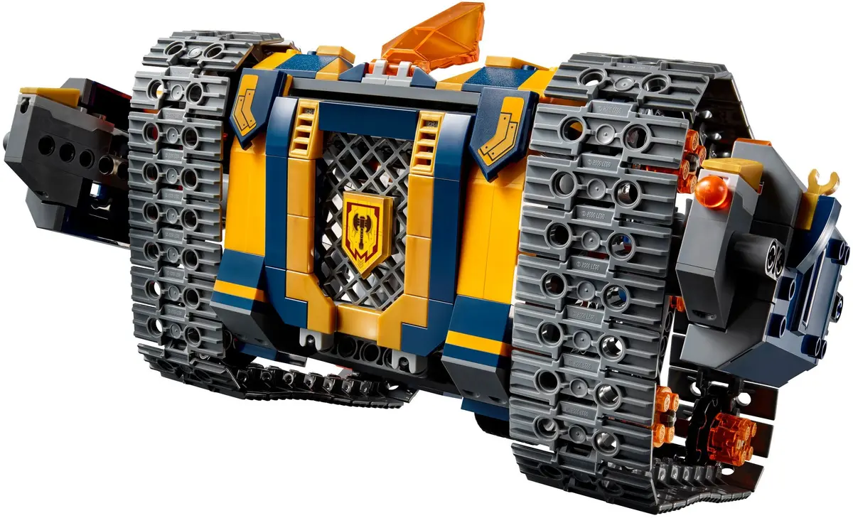 LEGO NEXO KNIGHTS 72006 Axl's Rolling Arsenal set, image 7
