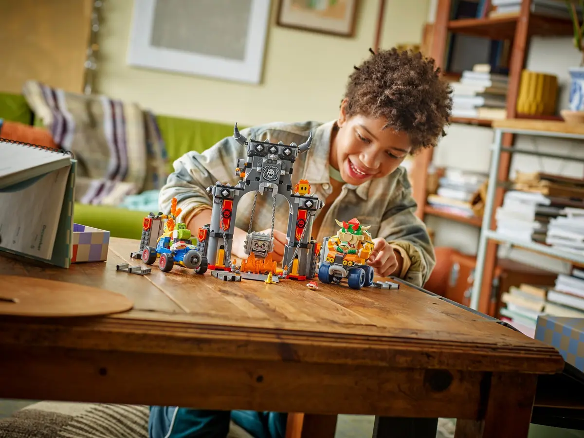LEGO Super Mario 72039 Bowser's Castle set, image 5