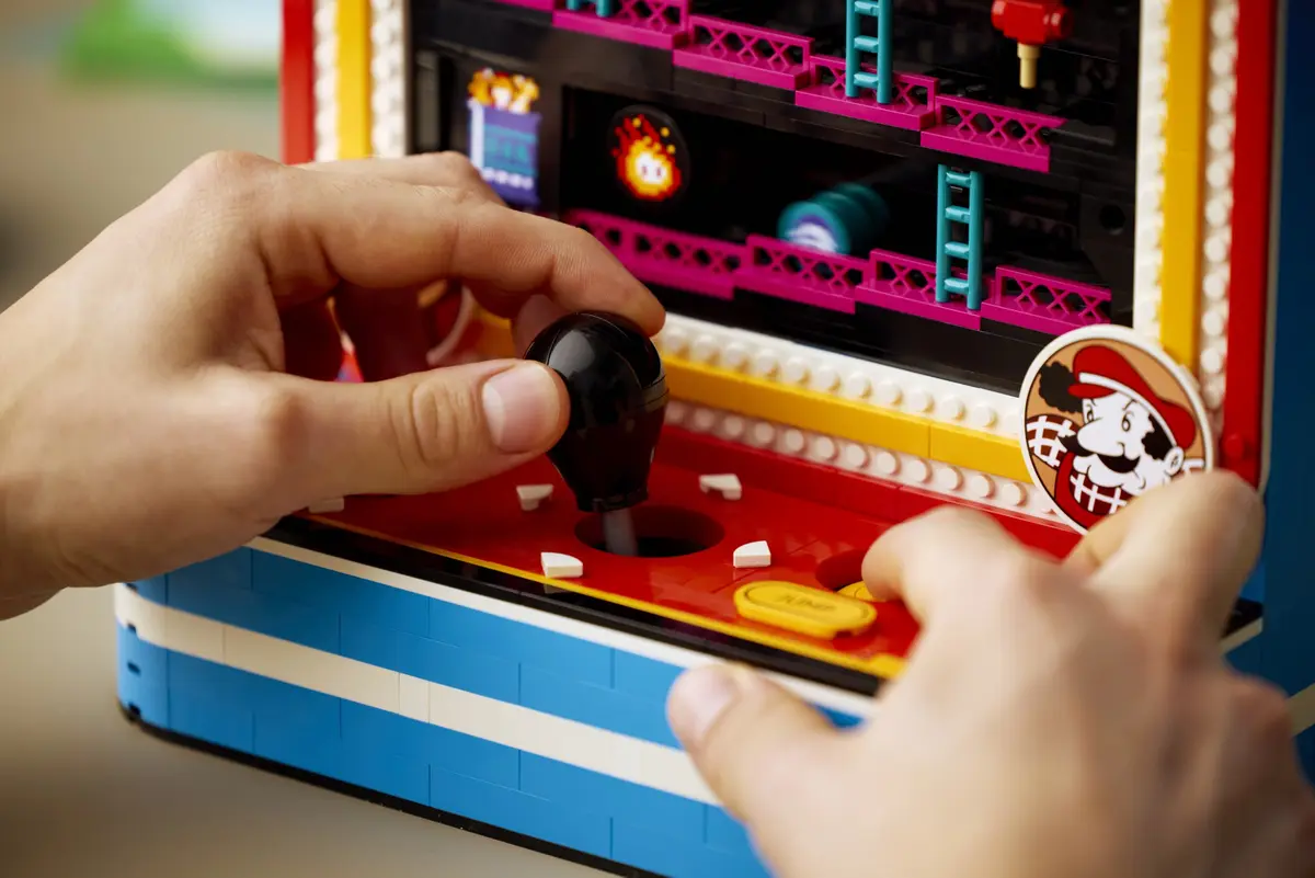 LEGO Super Mario 72051 Donkey Kong Arcade set, image 2