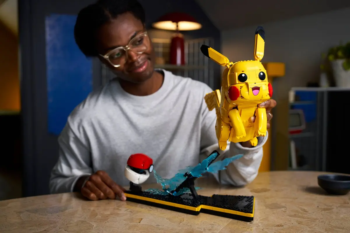 LEGO Pokémon 72152 Pikachu and Poké Ball set, image 9