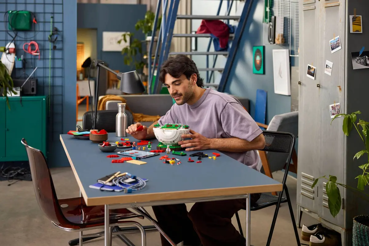 LEGO Pokémon 72154 Iconic Trainer Moments Poké Ball set, image 6