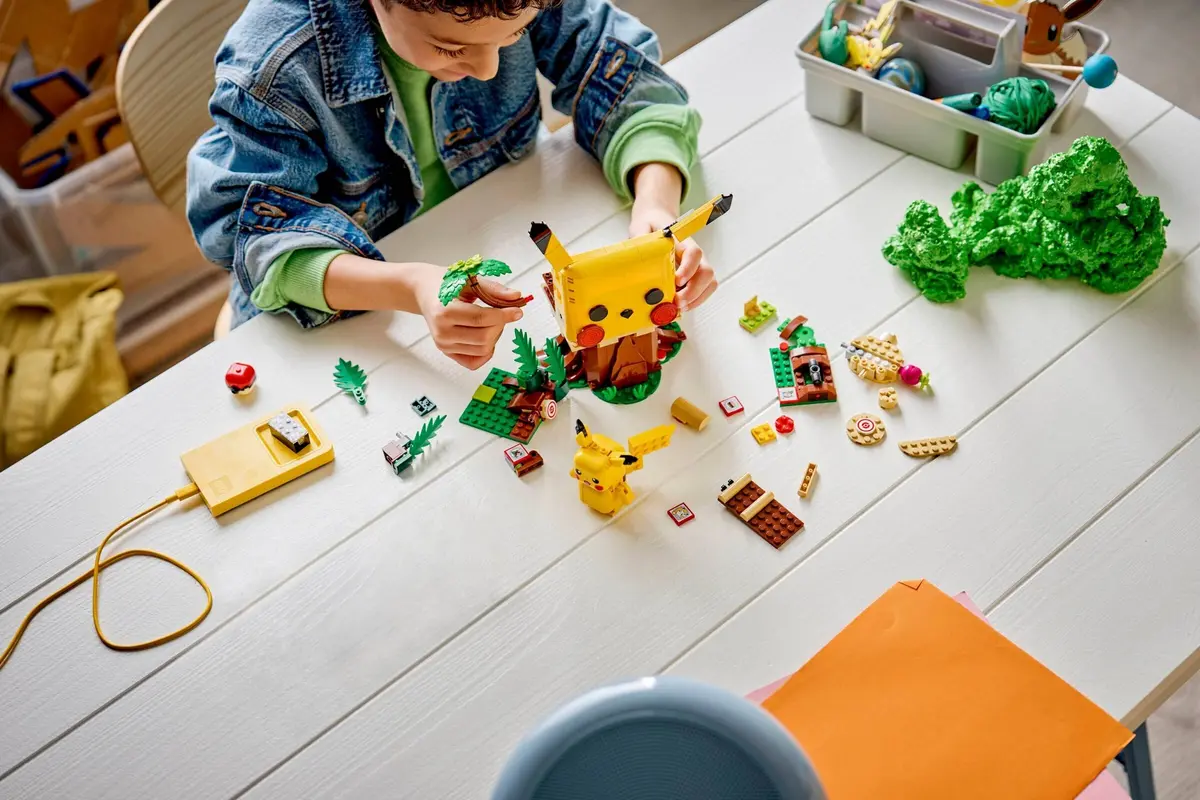 LEGO Pokémon 72164 Training House with Pikachu set, image 4