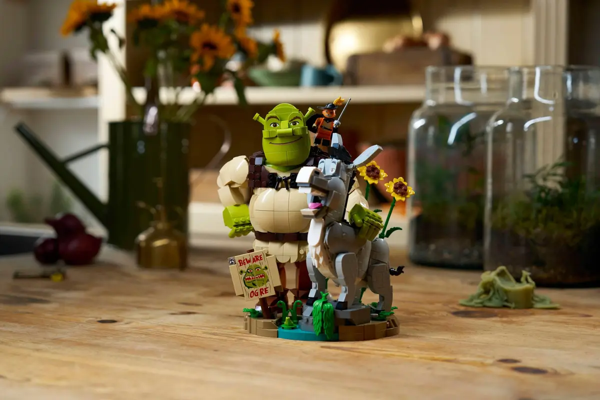 LEGO Shrek 72423 Shrek, Donkey & Puss in Boots set, image 13