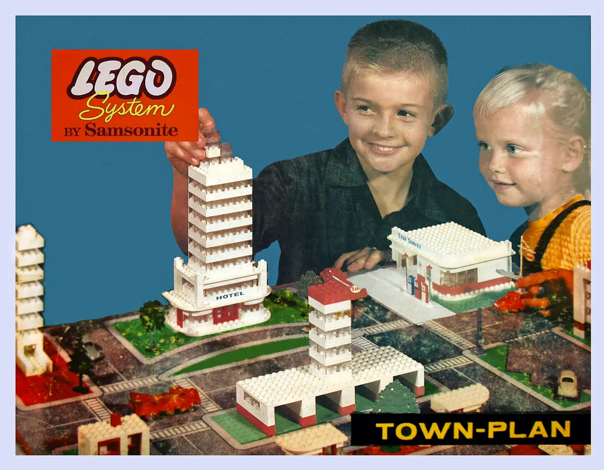 LEGO Samsonite 725 Town Plan set