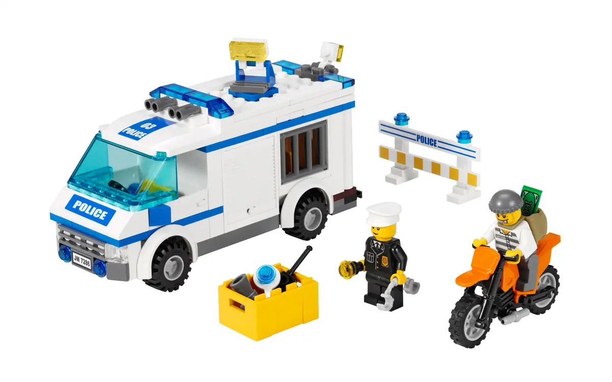 LEGO City 7286 Prisoner Transport set, image 3