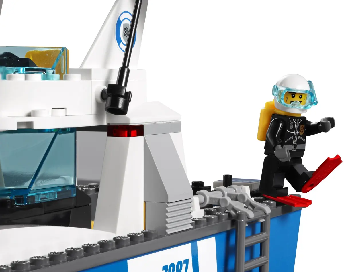 LEGO City 7287 Police Boat set, image 13