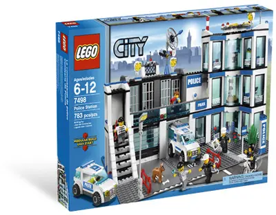 LEGO City 7498 Police Station set, image 4