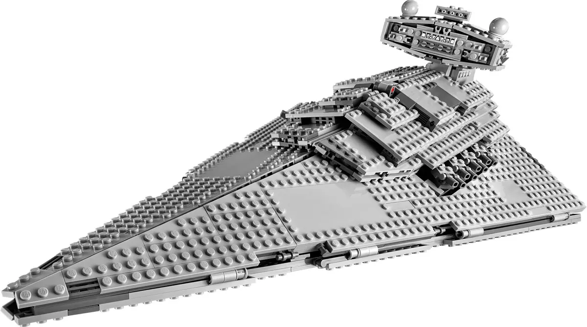 LEGO Star Wars 75055 Imperial Star Destroyer set, image 3