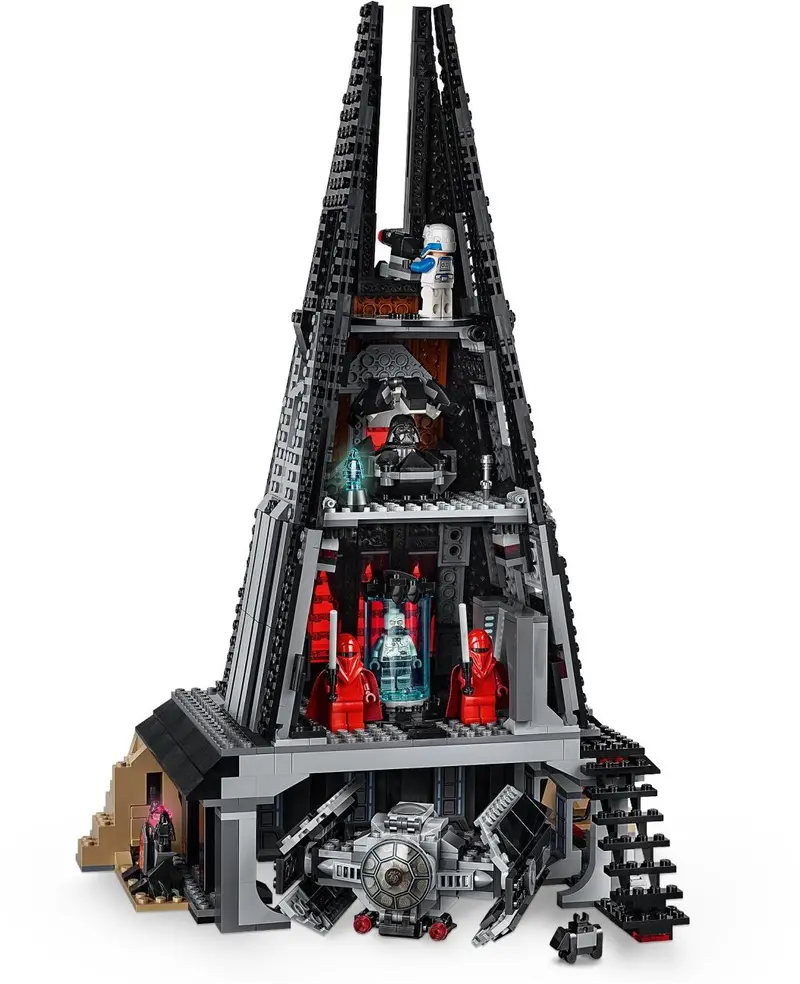 LEGO Star Wars 75251 Darth Vader's Castle set, image 4