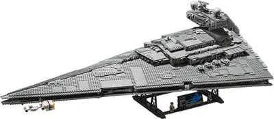 LEGO Star Wars 75252 Imperial Star Destroyer set